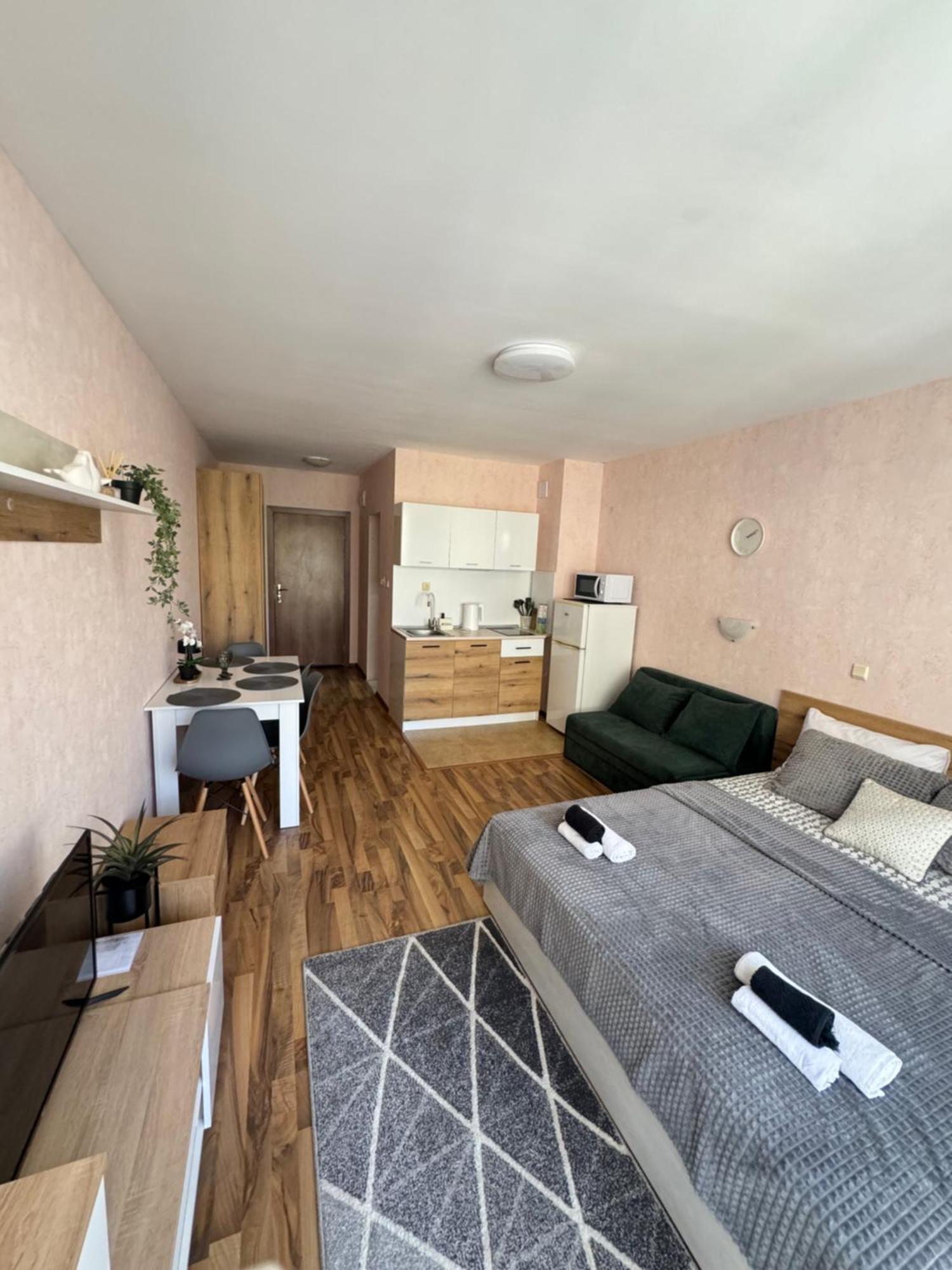 Студия Sea Breeze Свети-Влас Экстерьер фото